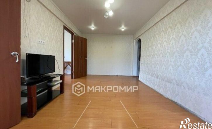 3-комн квартира микрорайон Первомайский, 32