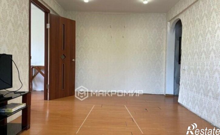 3-комн квартира микрорайон Первомайский, 32