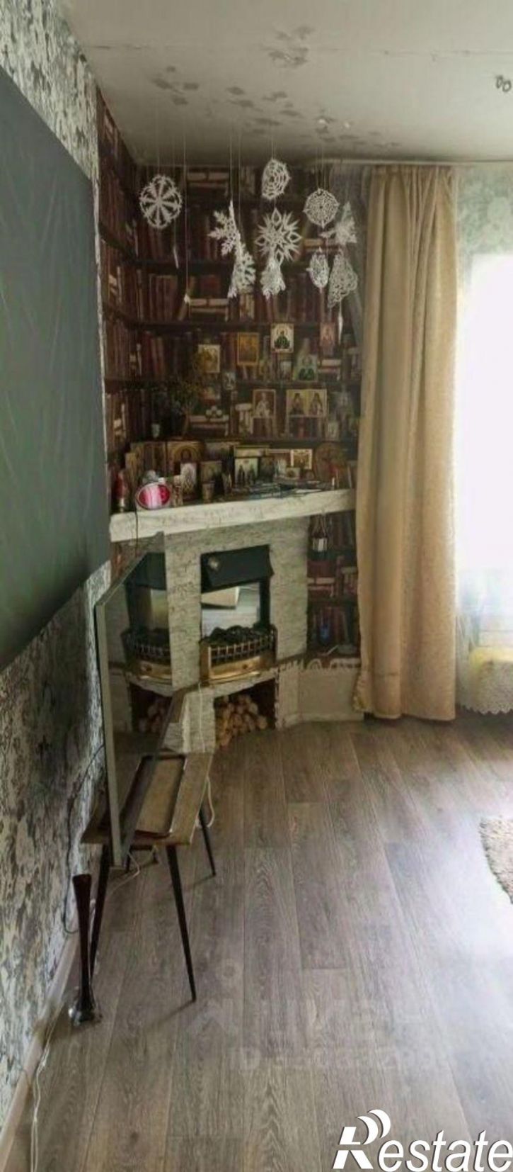 3-комн квартира микрорайон Университетский, 83