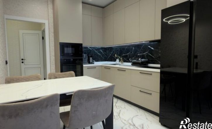 3-комн квартира ул Зимняя, 1/2,  д. 1/2