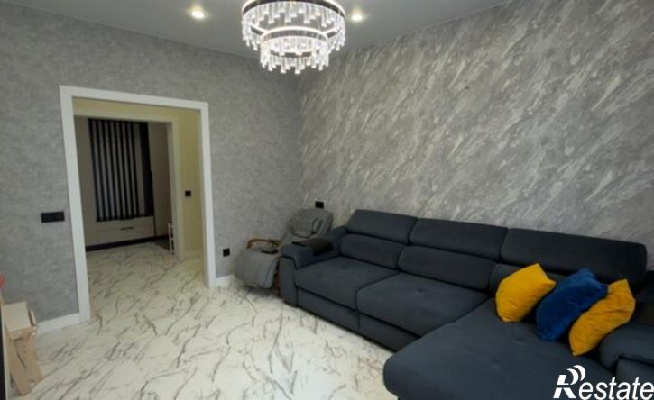 3-комн квартира ул Зимняя, 1/2,  д. 1/2