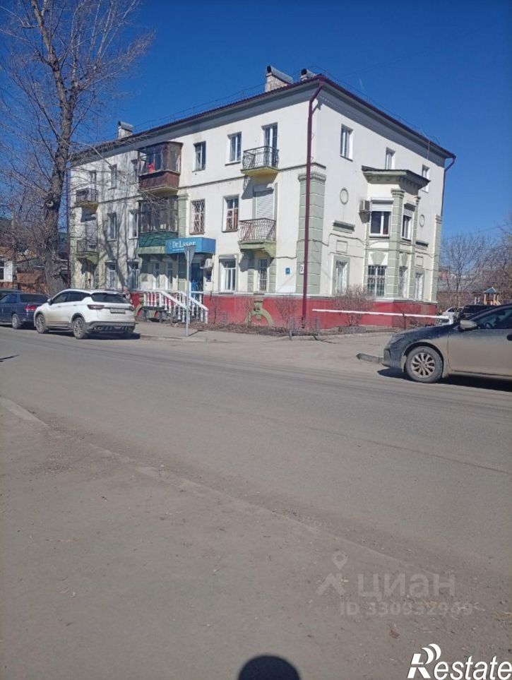 2-комн квартира улица Богдана Хмельницкого, 33,  д. 33