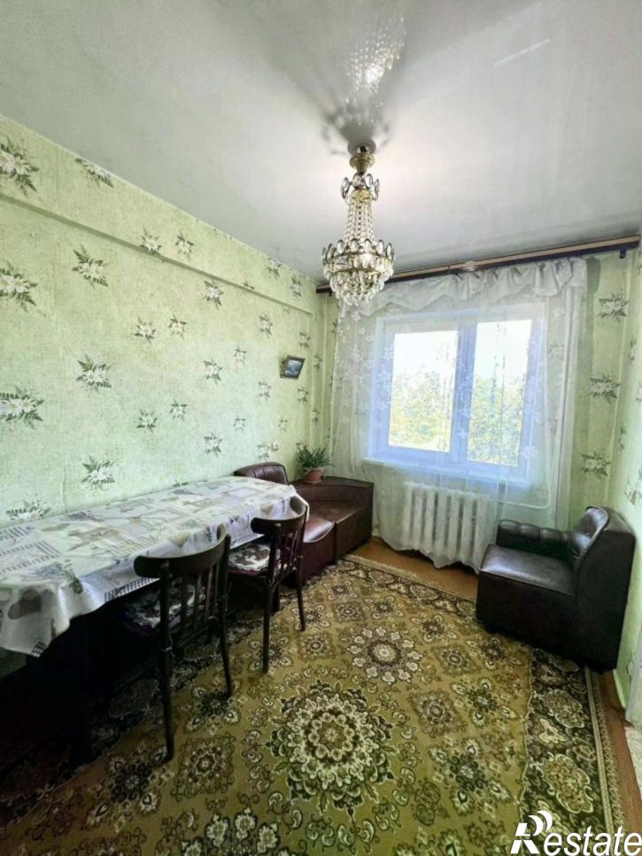 4-комн квартира улица Розы Люксембург, 343,  д. 343