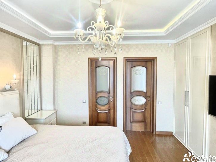 4-комн квартира улица Лермонтова, 275/11,  д. 275/11