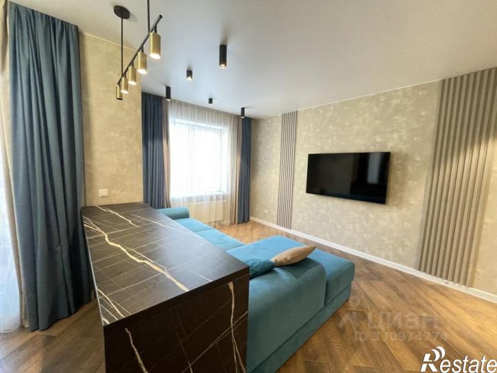 3-комн квартира улица Седова, 65А/3,  д. 65А/3