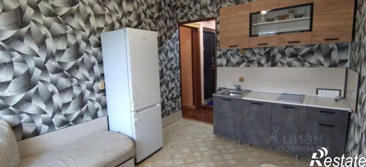 2-комн квартира ул Розы Люксембург, 323,  д. 323