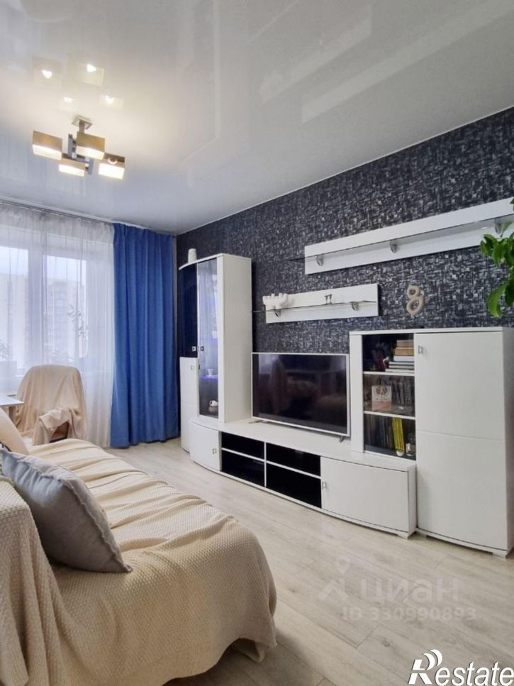 2-комн квартира улица Трилиссера, 8/2,  д. 8/2