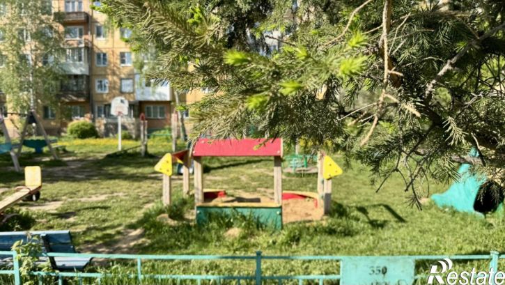 3-комн квартира Дальневосточная улица, 53,  д. 53
