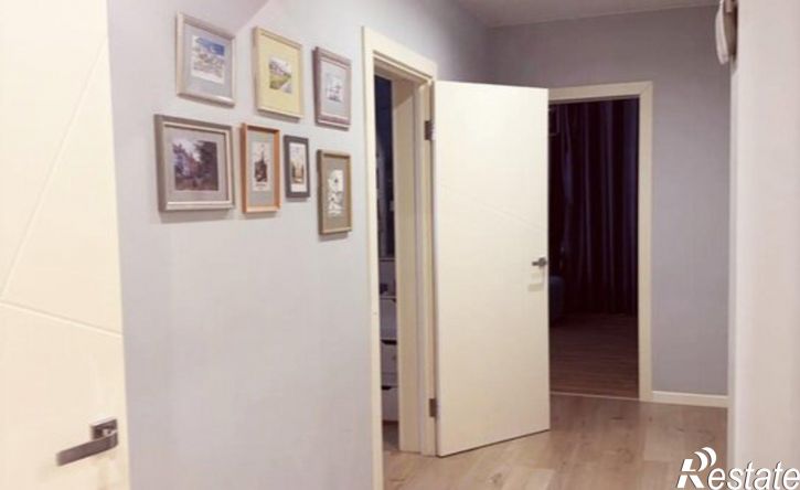 3-комн квартира ул Сурикова, 10,  д. 10