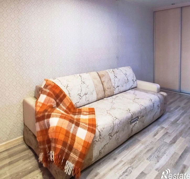 1-комн квартира улица Лыткина, 42,  д. 42