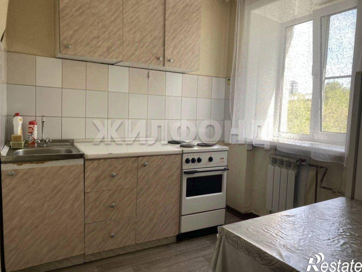 1-комн квартира улица Лызина, 40,  д. 40