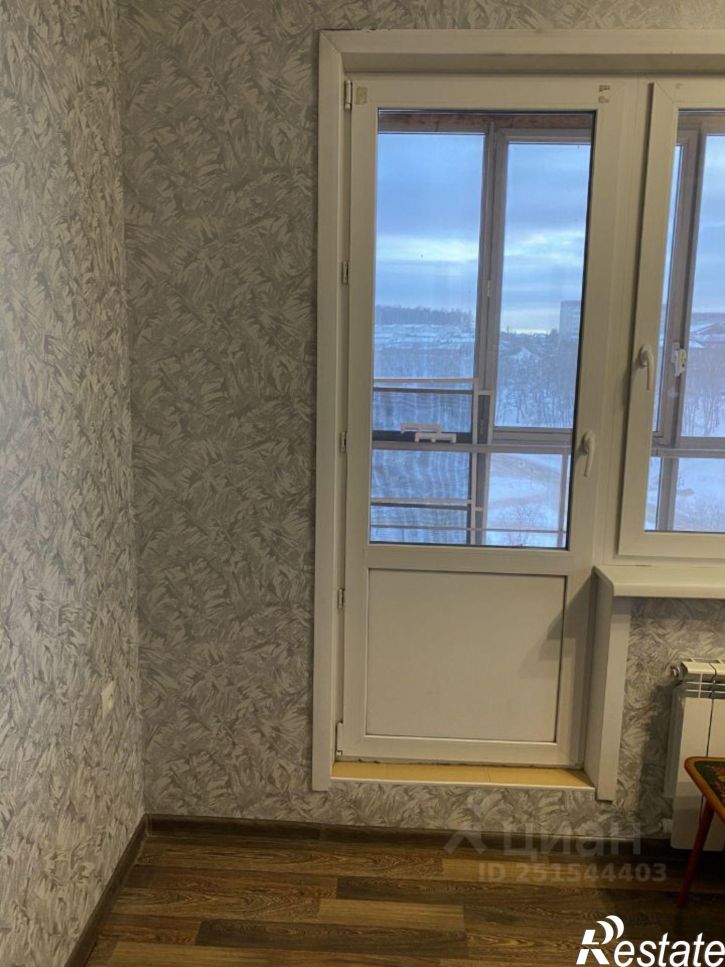 2-комн квартира микрорайон Университетский, 4Б