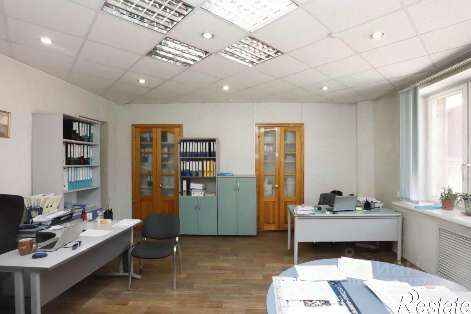 Купить офис, помещение под офис за 22 959 200 рублей на ул Поленова, 35