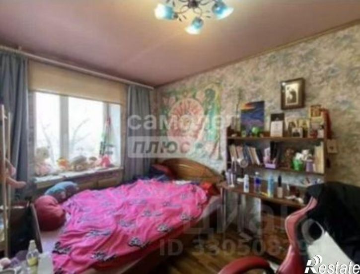 4-комн квартира ул Киренская, 4,  д. 4