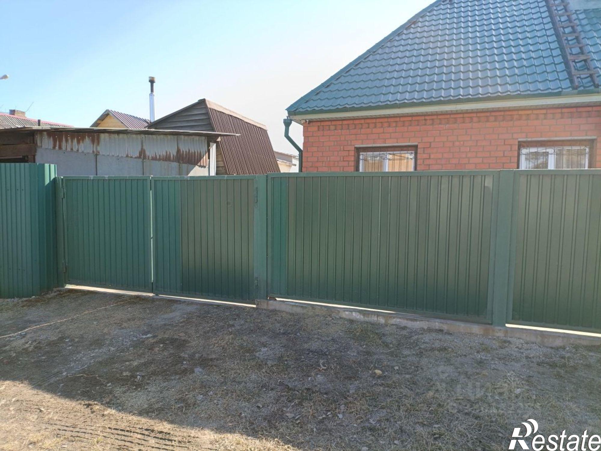 Купить дачу, дом, коттедж за 12 500 000 рублей на ул Лескова, 10