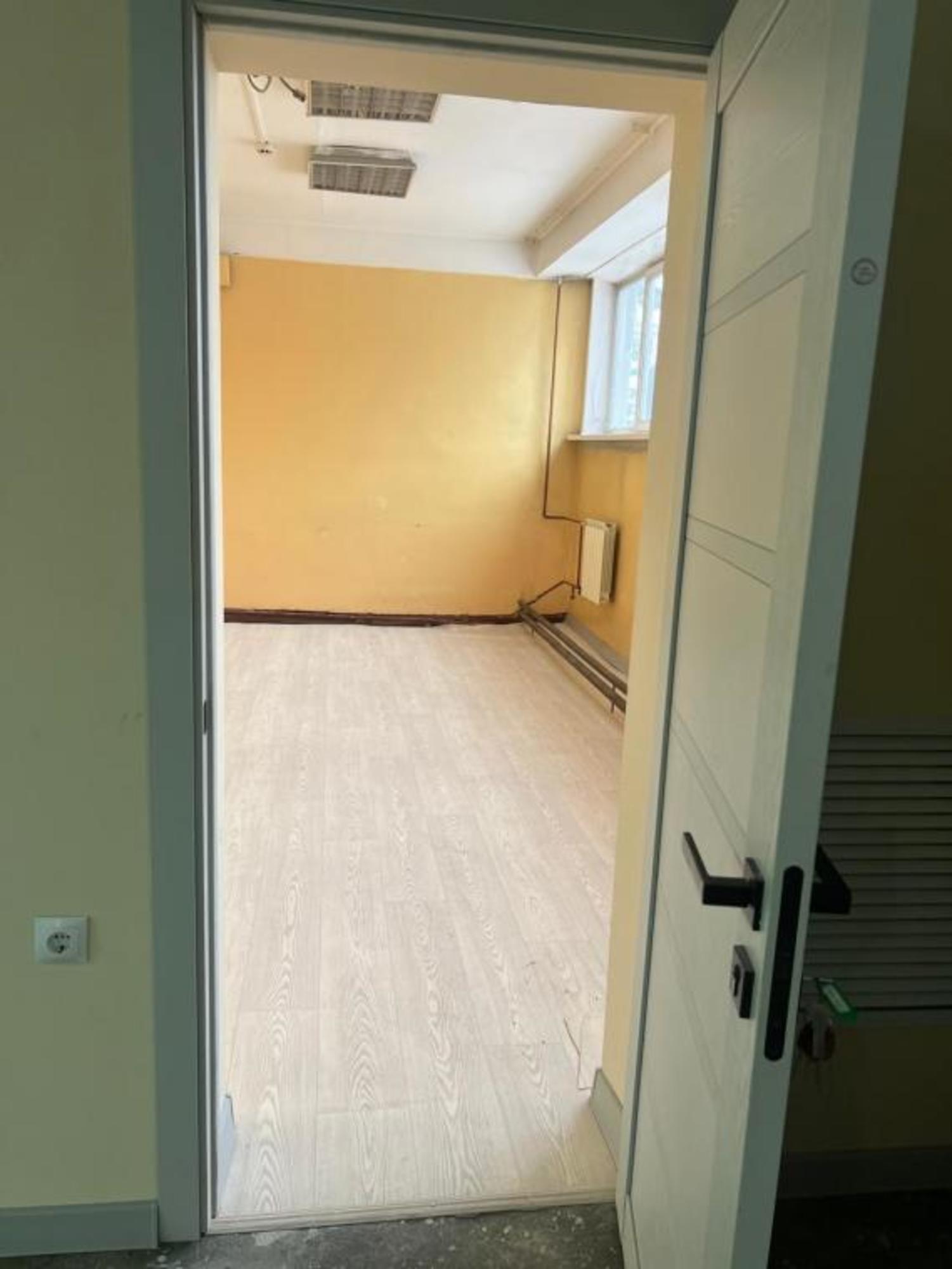Сдать офис, помещение под офис за 17 600 рублей на Ширямова, 38/8