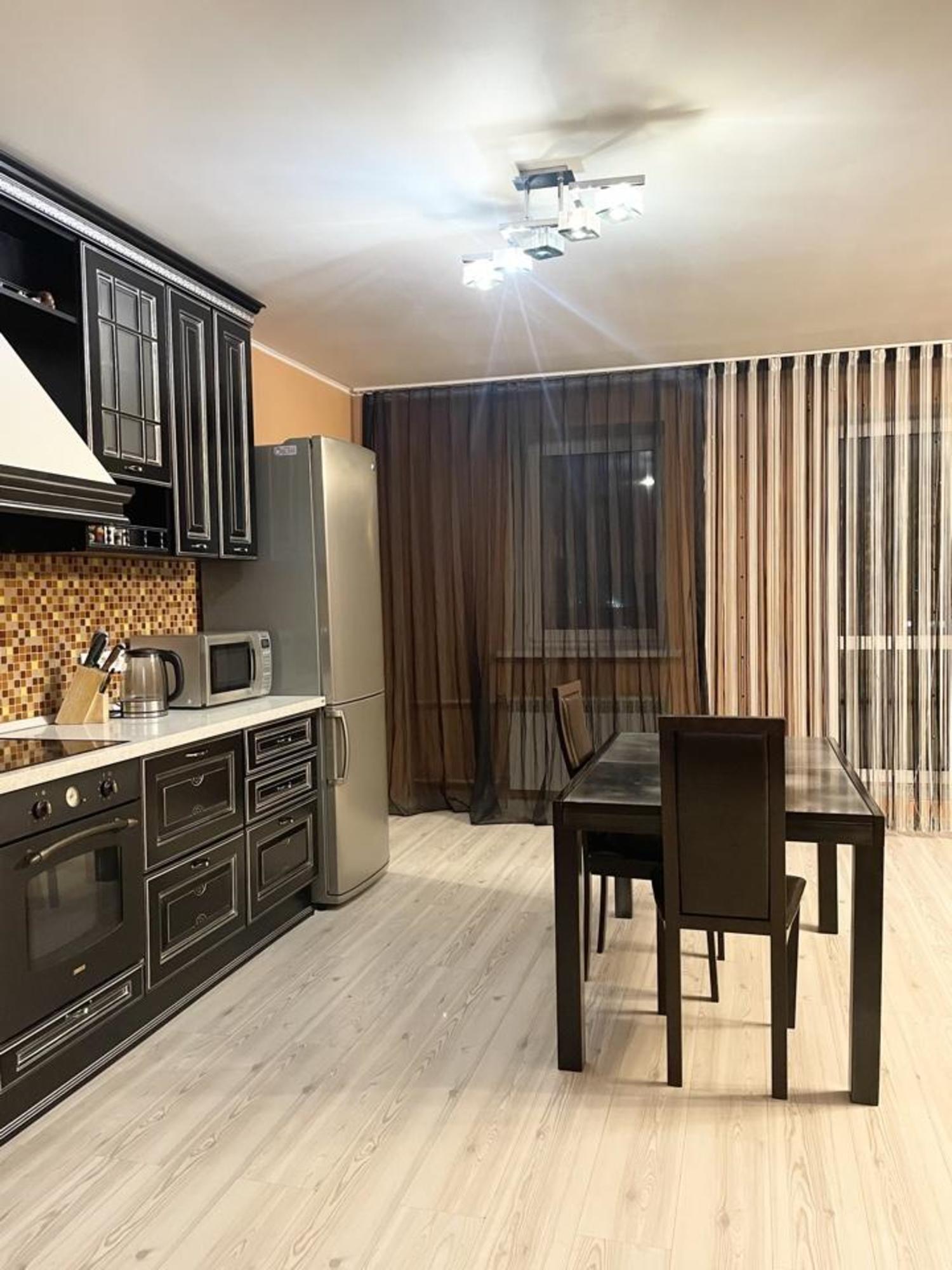 Купить квартиру за 11 990 000 рублей на Байкальская, 244/5