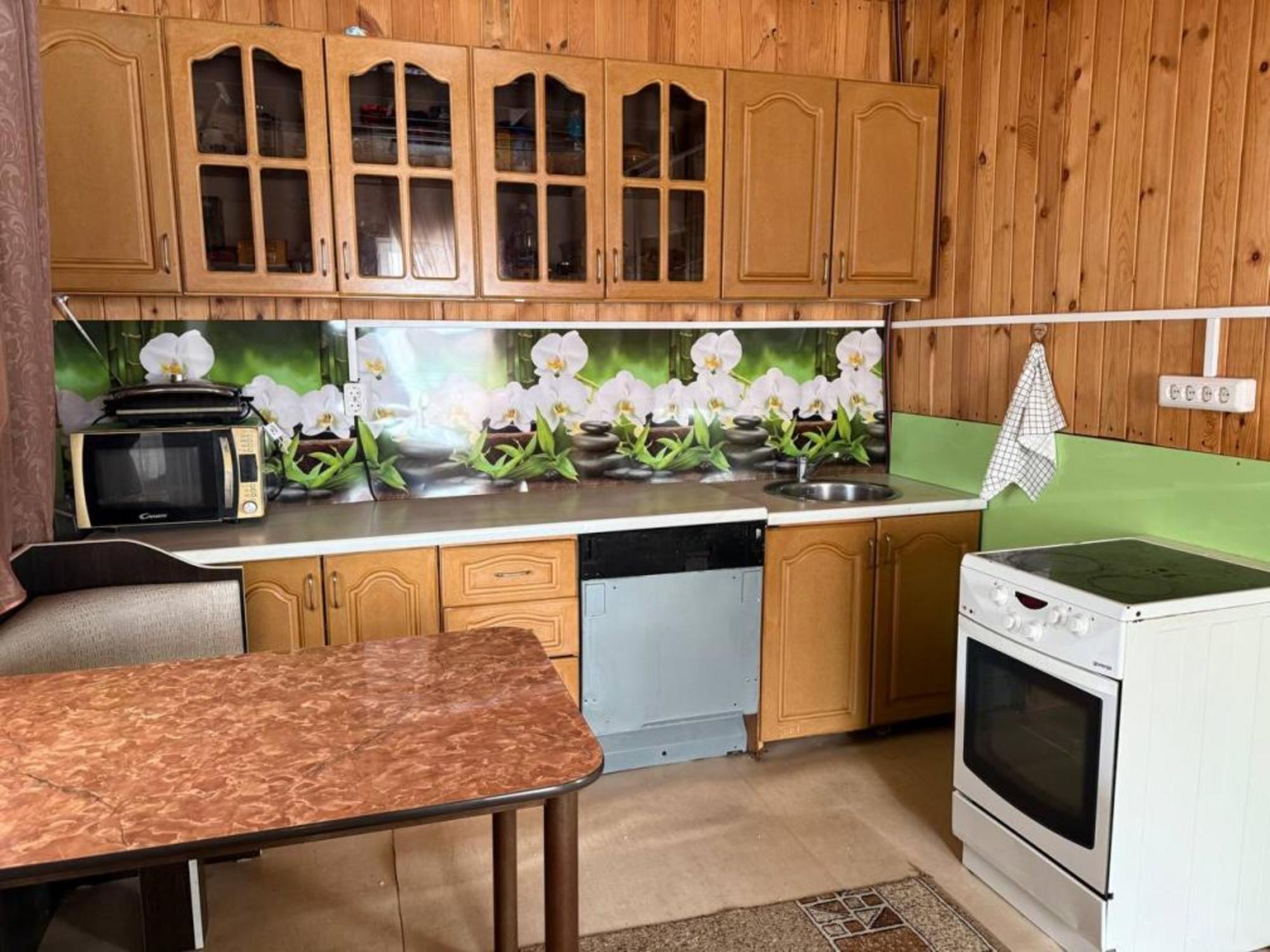 Купить дачу, дом, коттедж за 5 190 000 рублей на Цветочная, 41а
