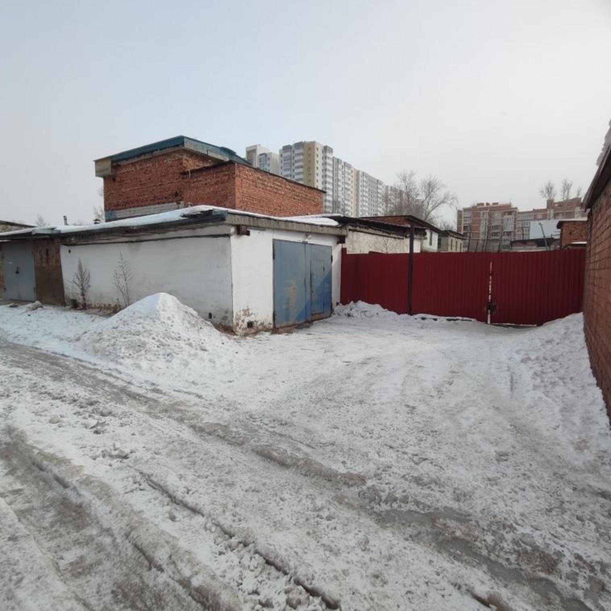Купить гараж, место в паркинге за 1 200 000 рублей на Мухиной, 2а