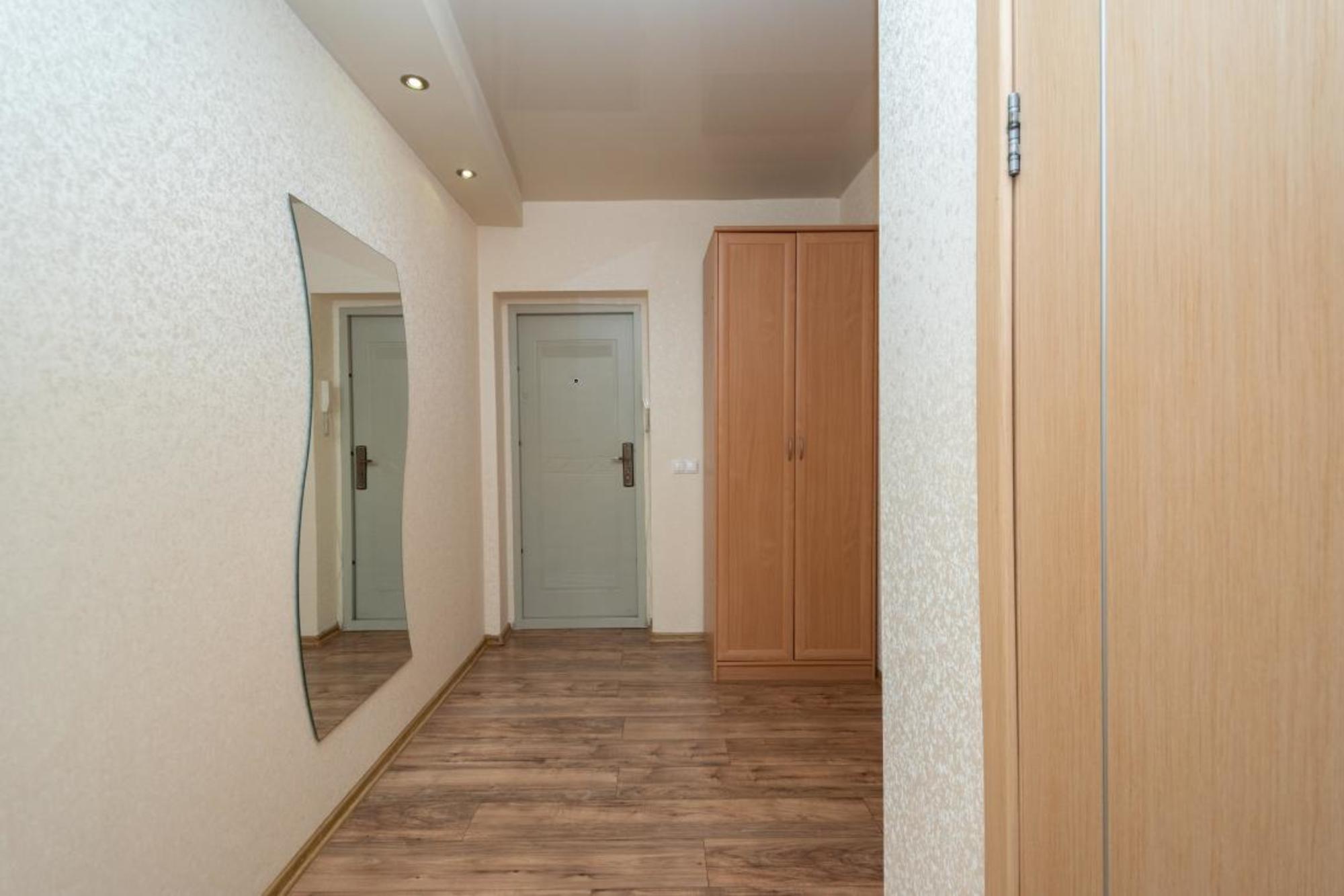 Купить квартиру за 9 850 000 рублей на Байкальская, 293/5