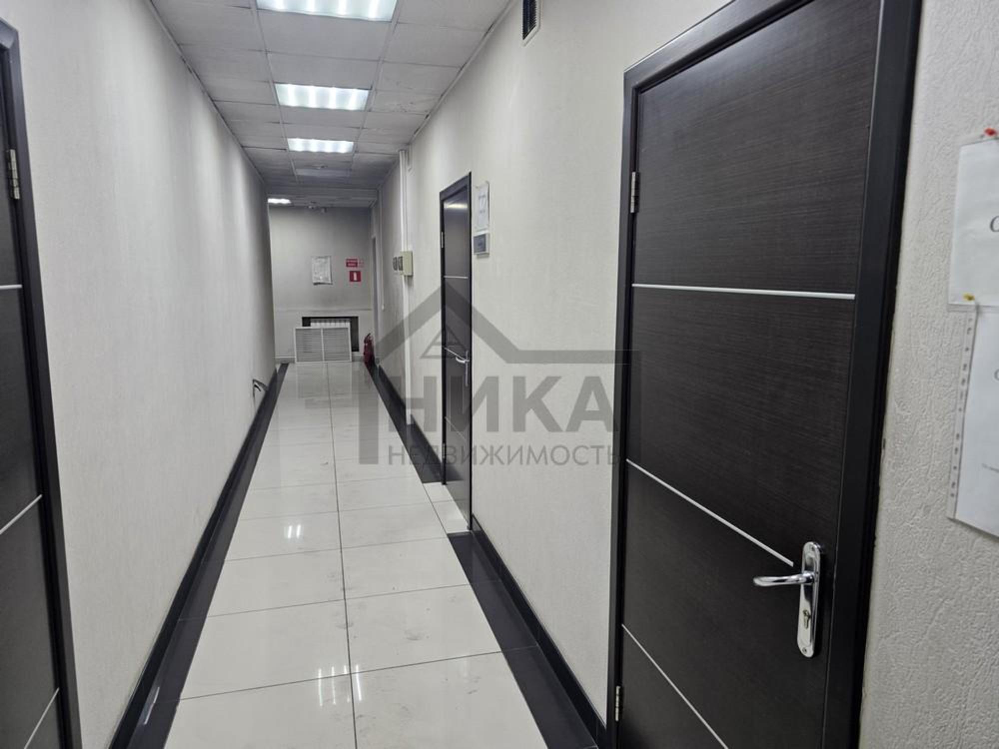 Сдать складское помещение за 170 000 рублей на Трактовая, 18/27