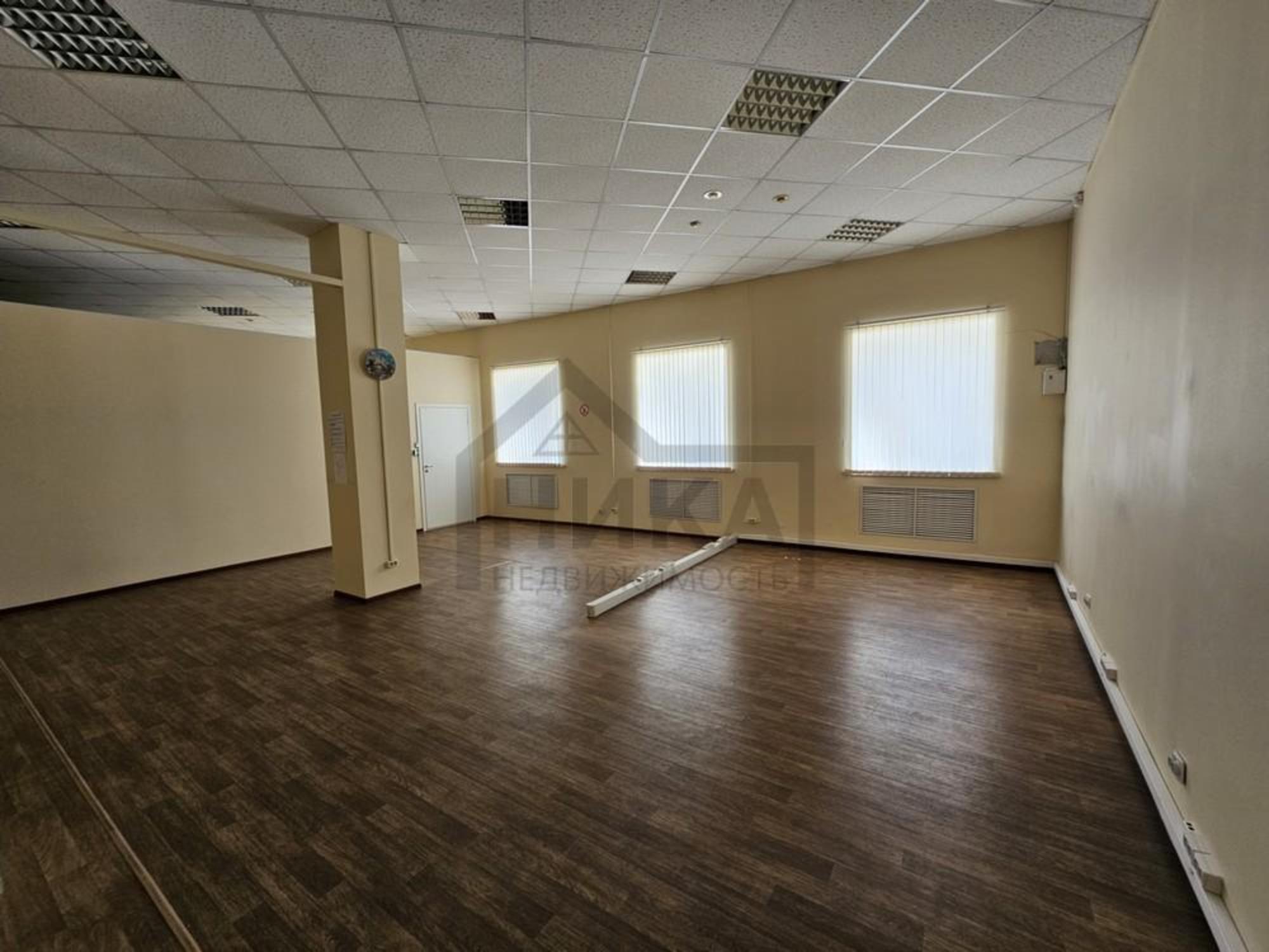 Сдать офис, помещение под офис за 110 200 рублей на Новаторов, 3кБ
