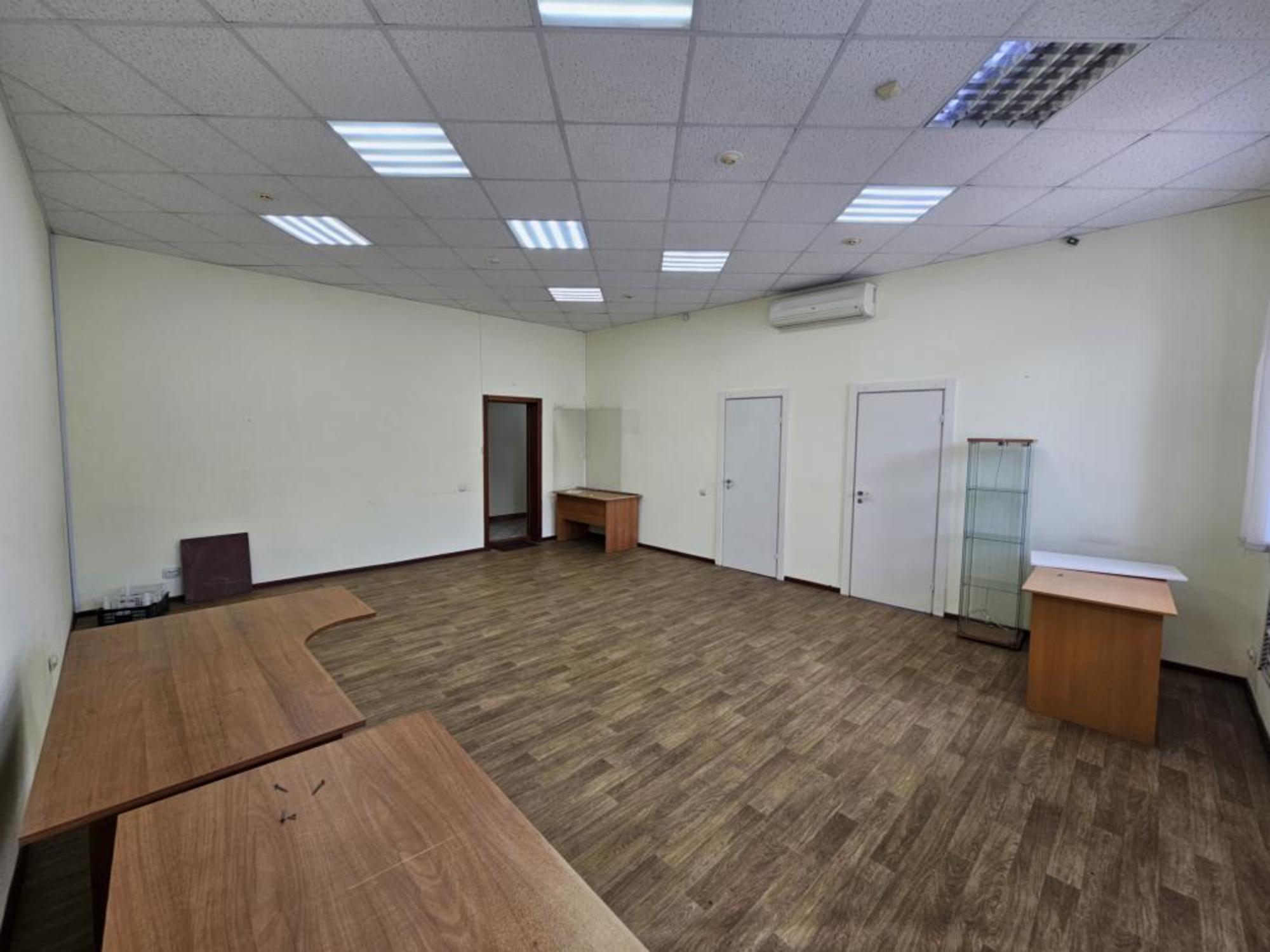 Сдать офис, помещение под офис за 64 600 рублей на Новаторов, 3кБ
