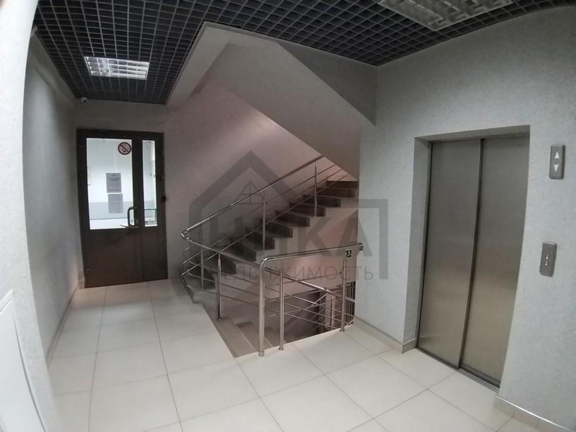 Сдать офис, помещение под офис за 61 500 рублей на Фридриха Энгельса, 17