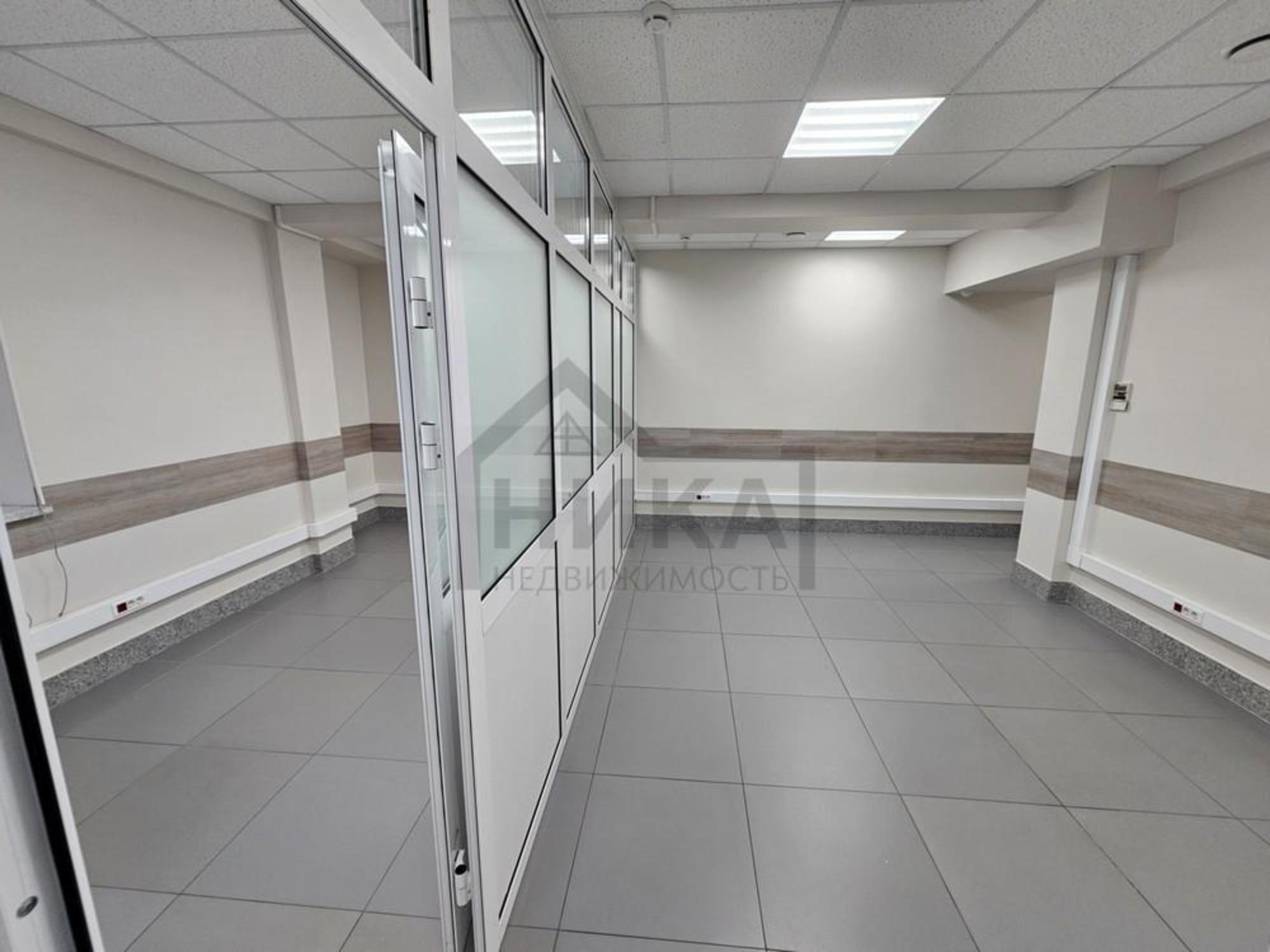 Сдать офис, помещение под офис за 83 300 рублей на Фридриха Энгельса, 17