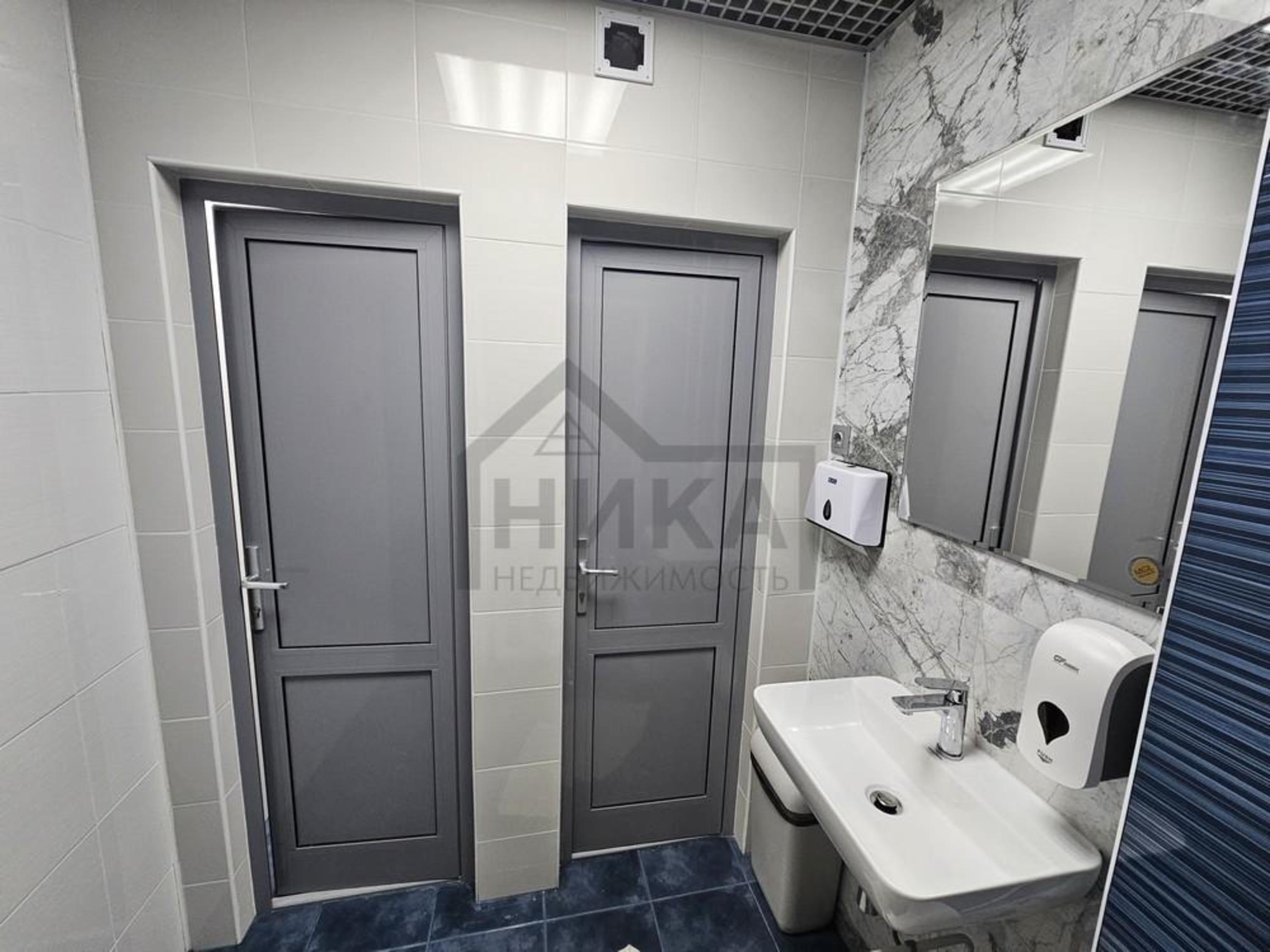 Сдать офис, помещение под офис за 83 300 рублей на Фридриха Энгельса, 17