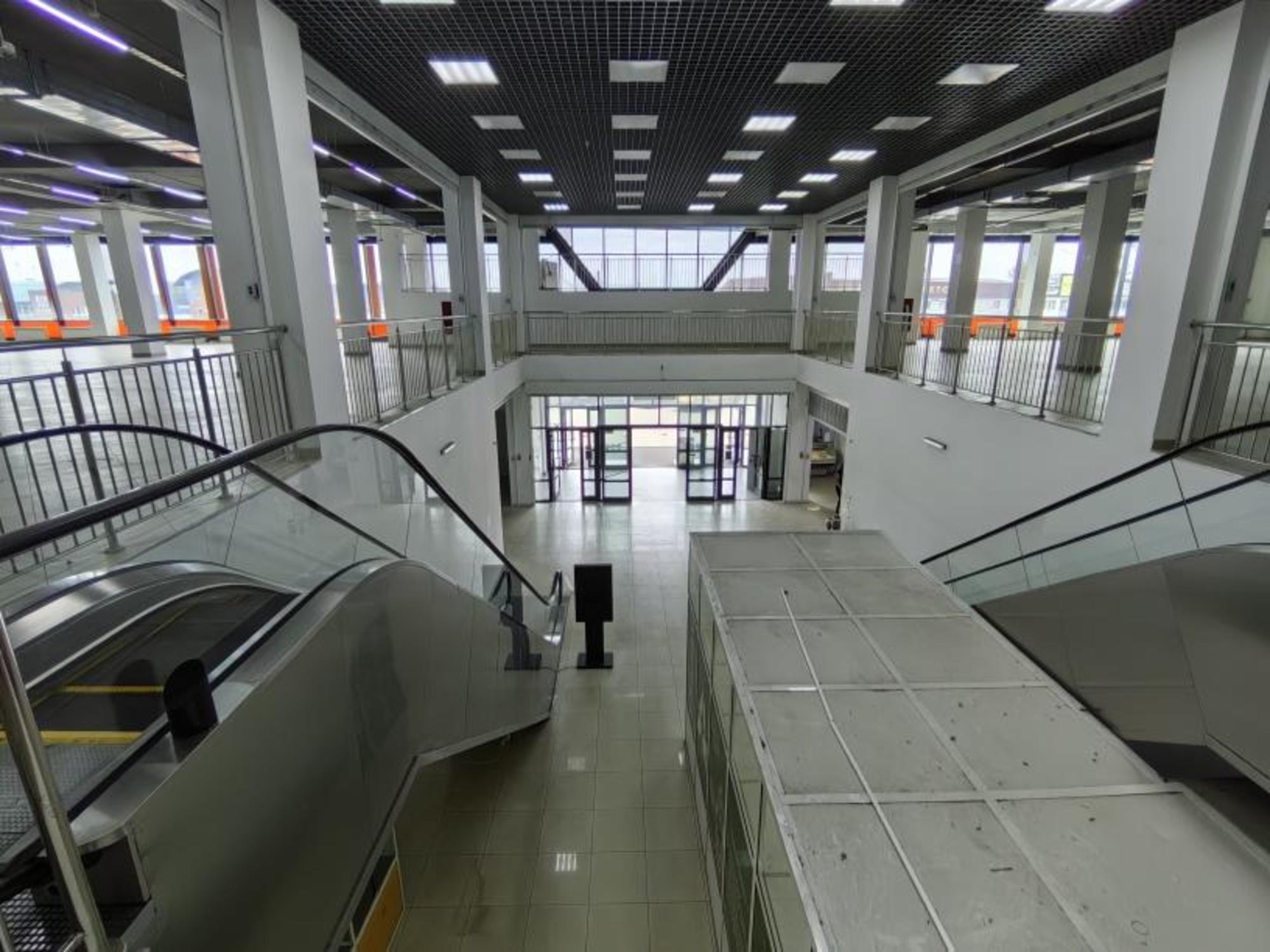 Купить торговое помещение за 29 000 000 рублей на Трактовая, 5