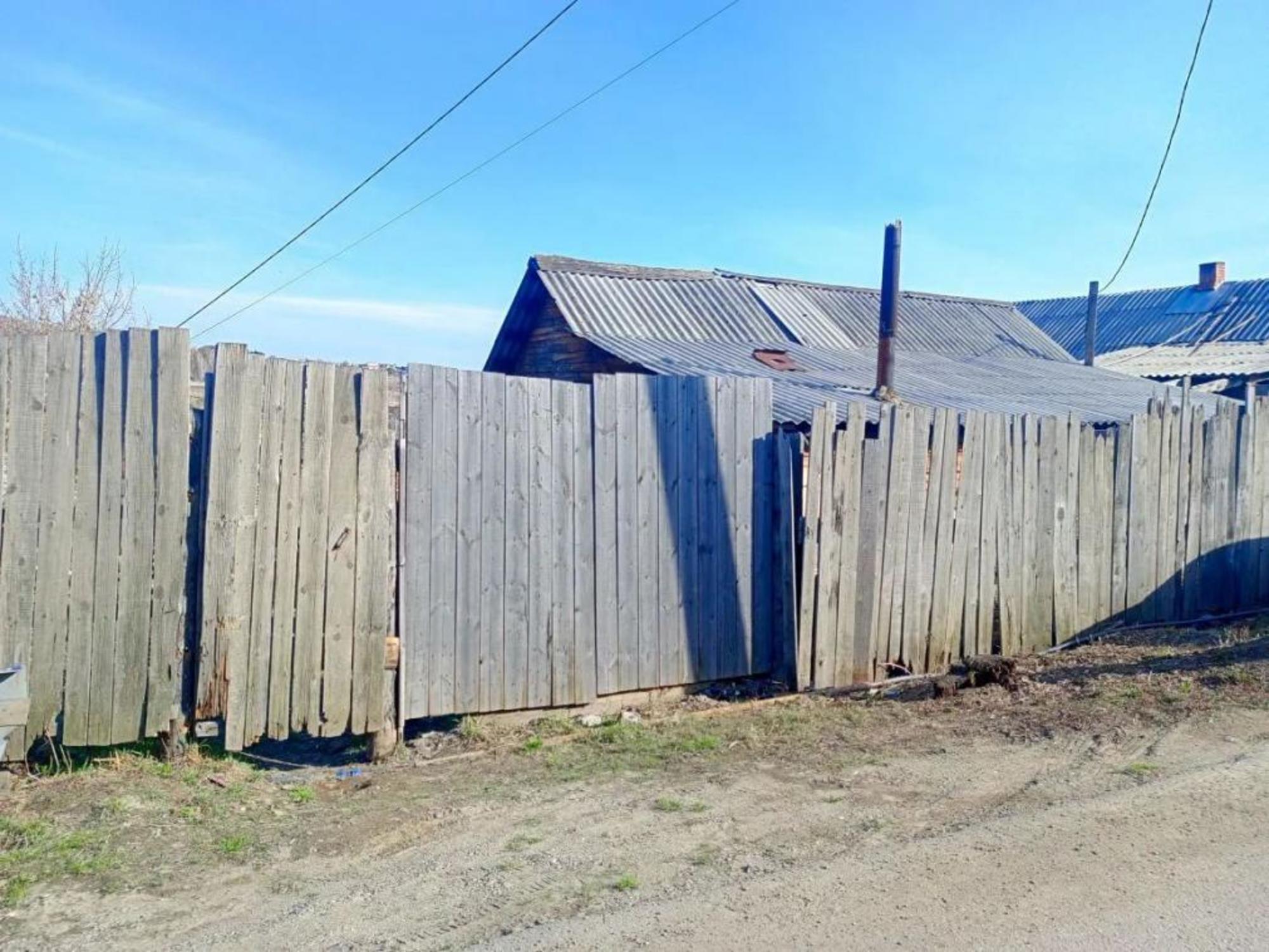 Купить дачу, дом, коттедж за 2 550 000 рублей на Губернатора Трескина, 20