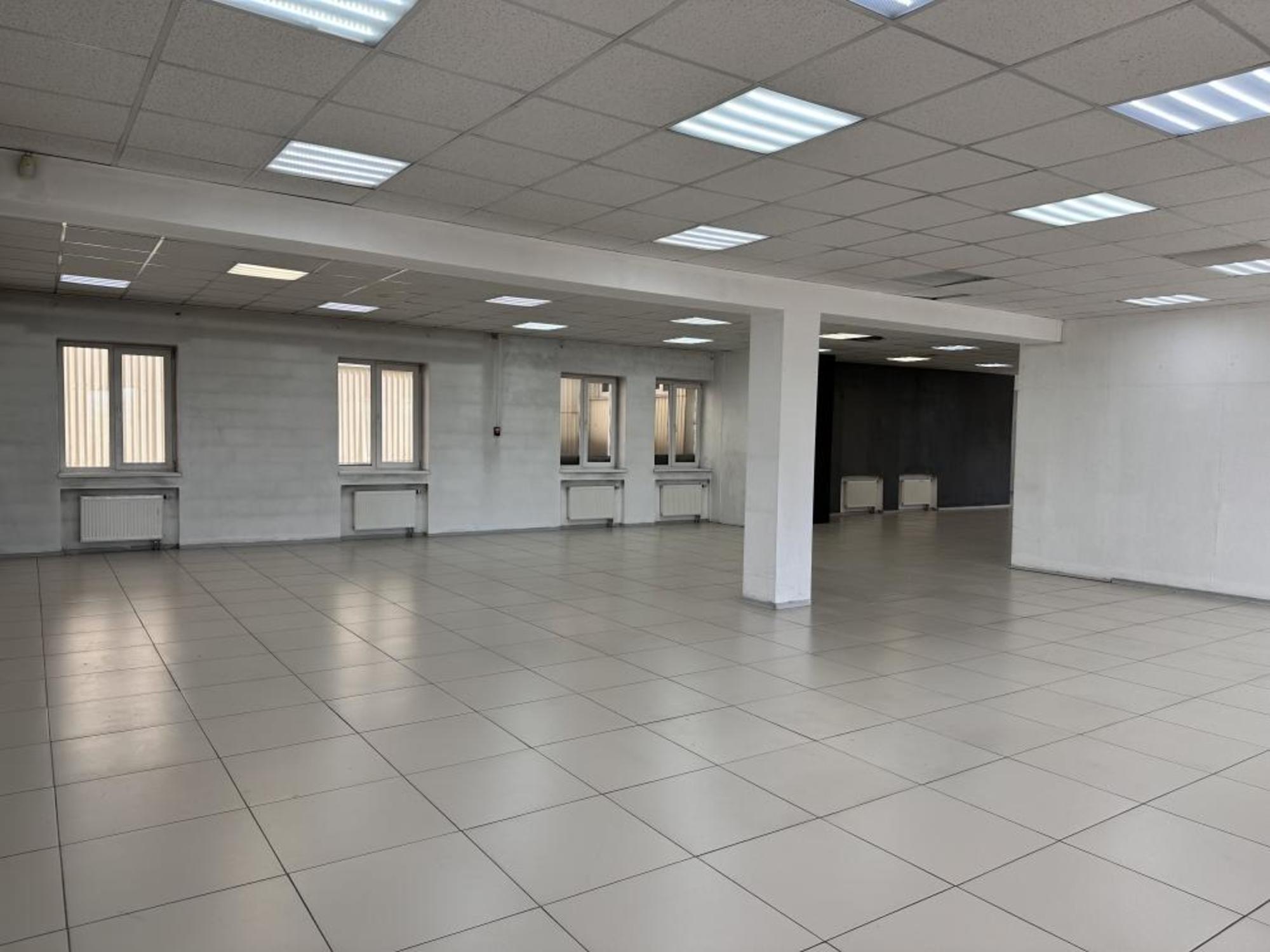 Сдать офис, помещение под офис за 95 400 рублей на Щорса, 1