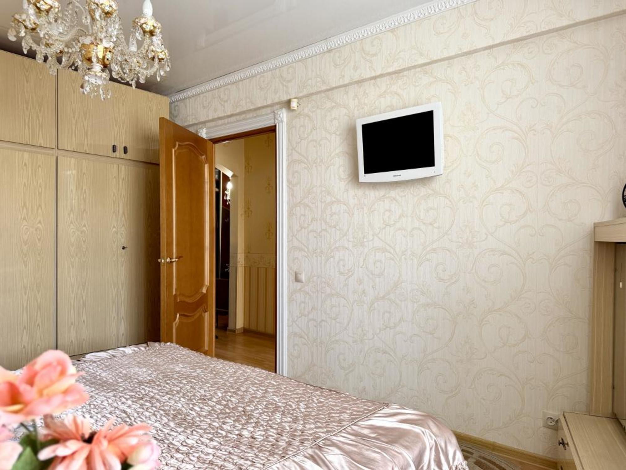 Купить квартиру за 8 350 000 рублей на Баумана, 233