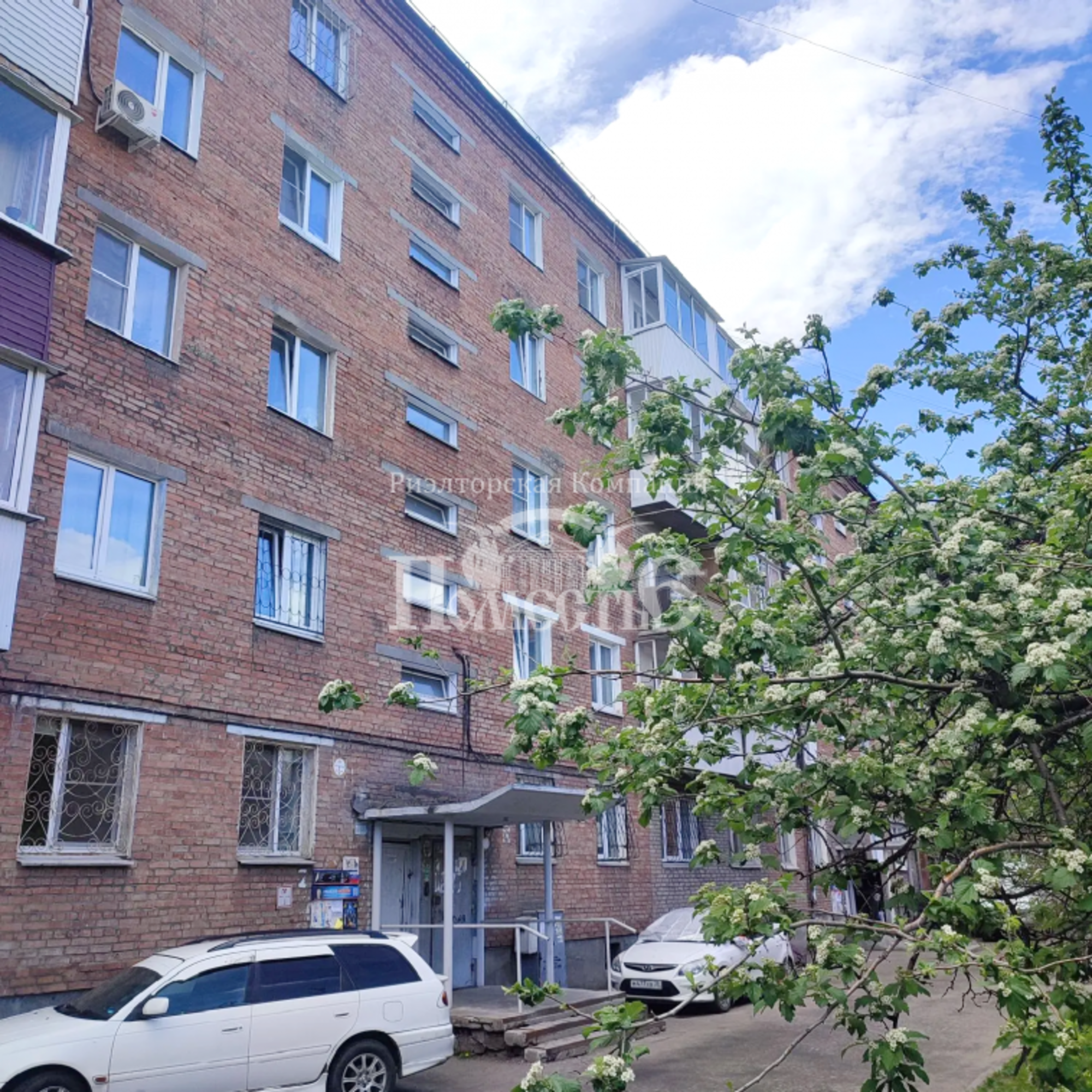 Купить квартиру за 7 250 000 рублей на Уткина, 24
