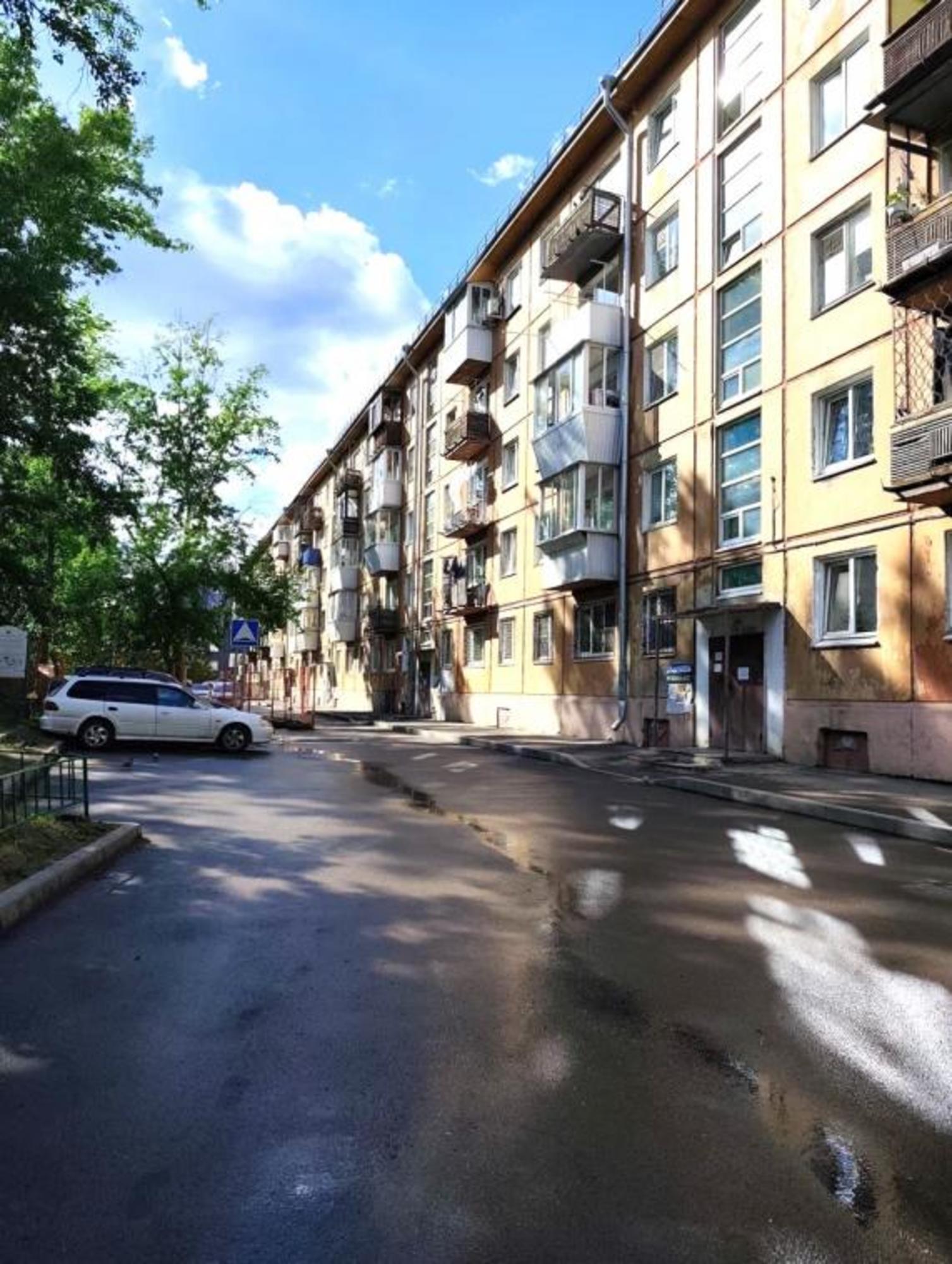 Купить квартиру за 4 990 000 рублей на Розы Люксембург, 247