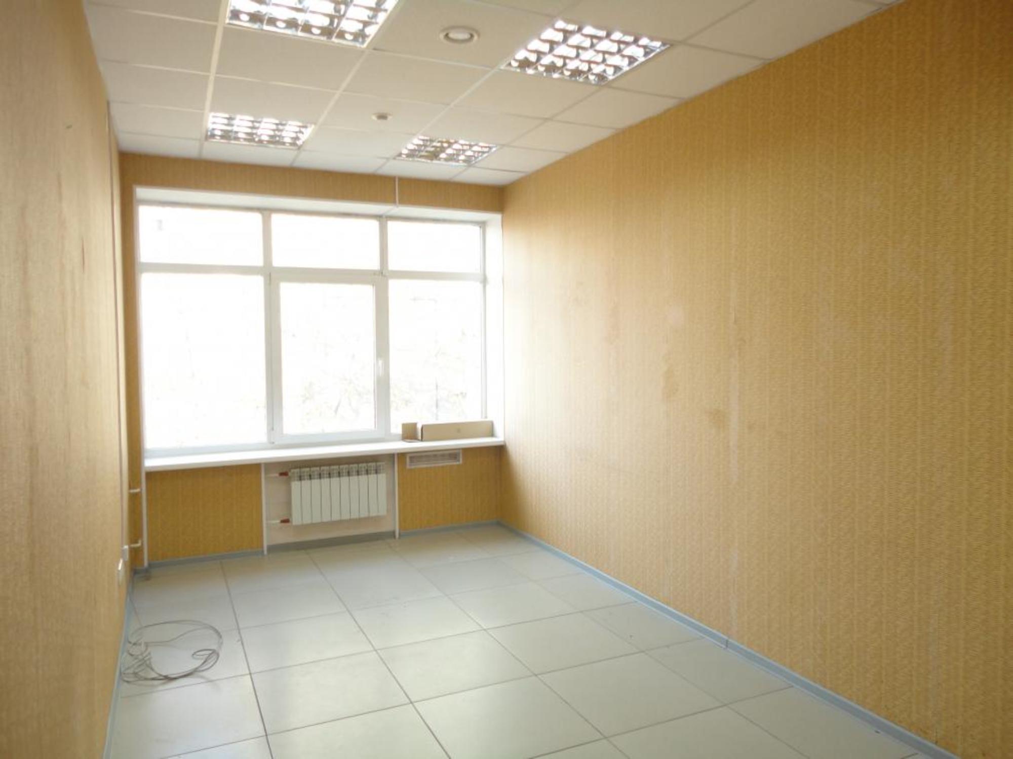 Сдать офис, помещение под офис за 15 400 рублей на Академическая, 74