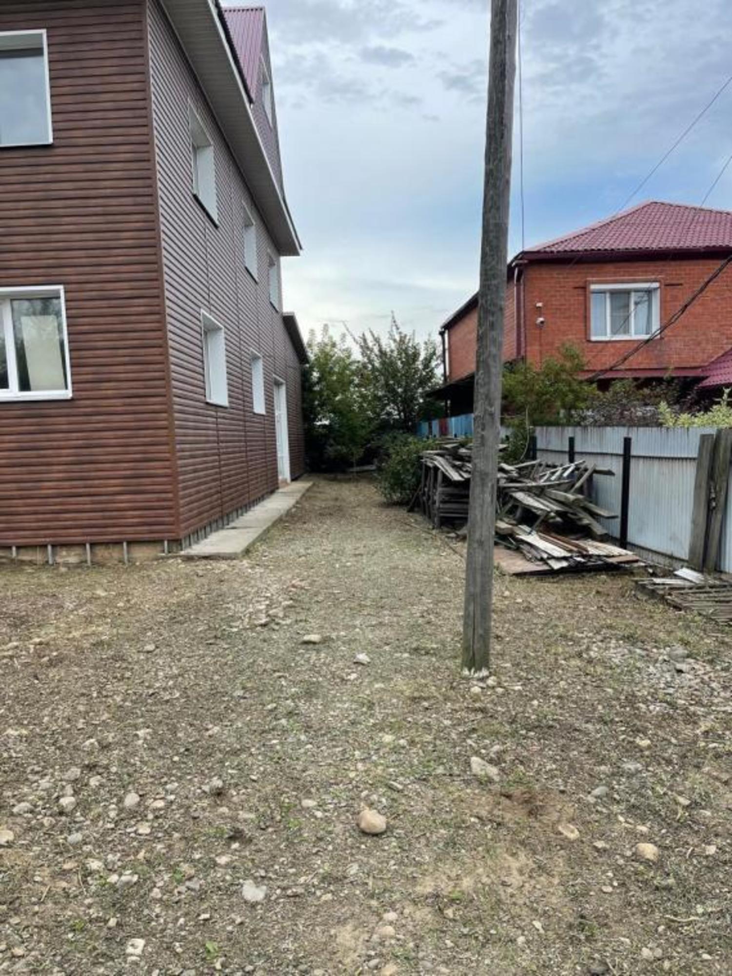Купить дачу, дом, коттедж за 11 100 000 рублей на Шевцова, 167А
