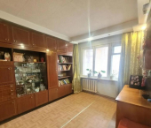 3-комн, 65кв м, этаж 5/5 Баумана, 260