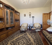 3-комн, 74кв м, этаж 4/4 Красного восстания, 5