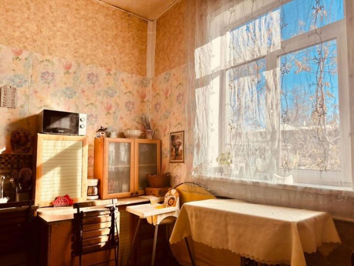 3-комн квартира Марата, 64