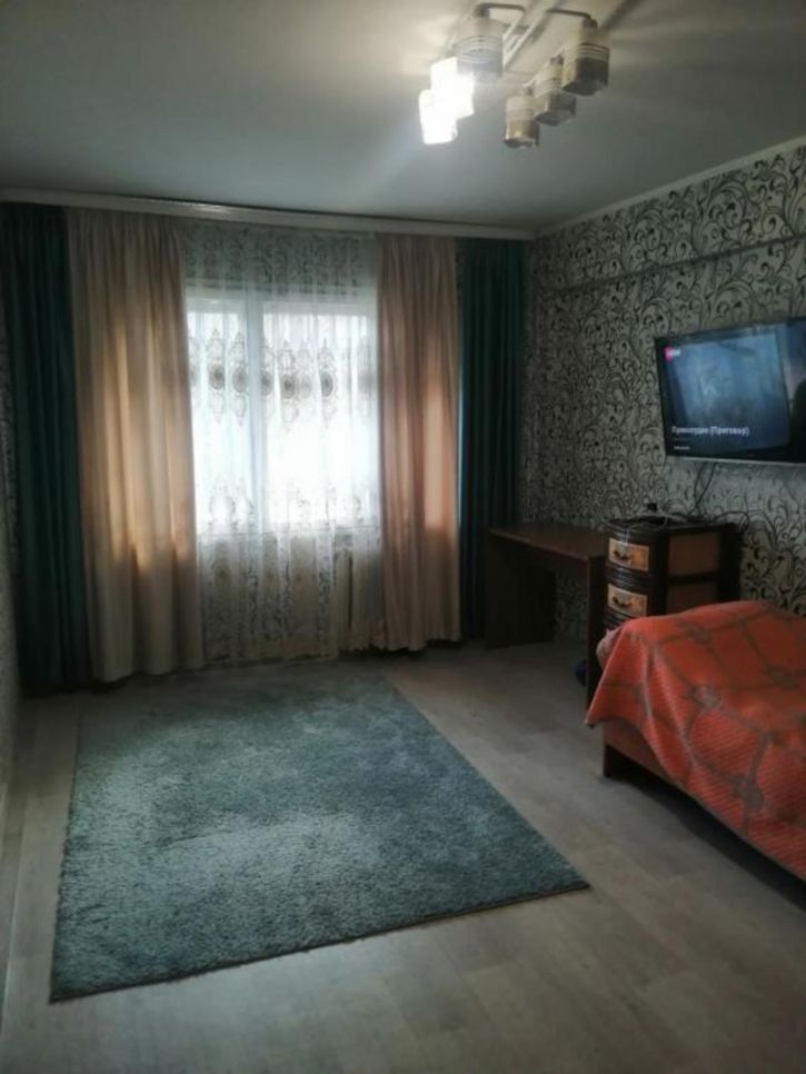 3-комн квартира Розы Люксембург, 305