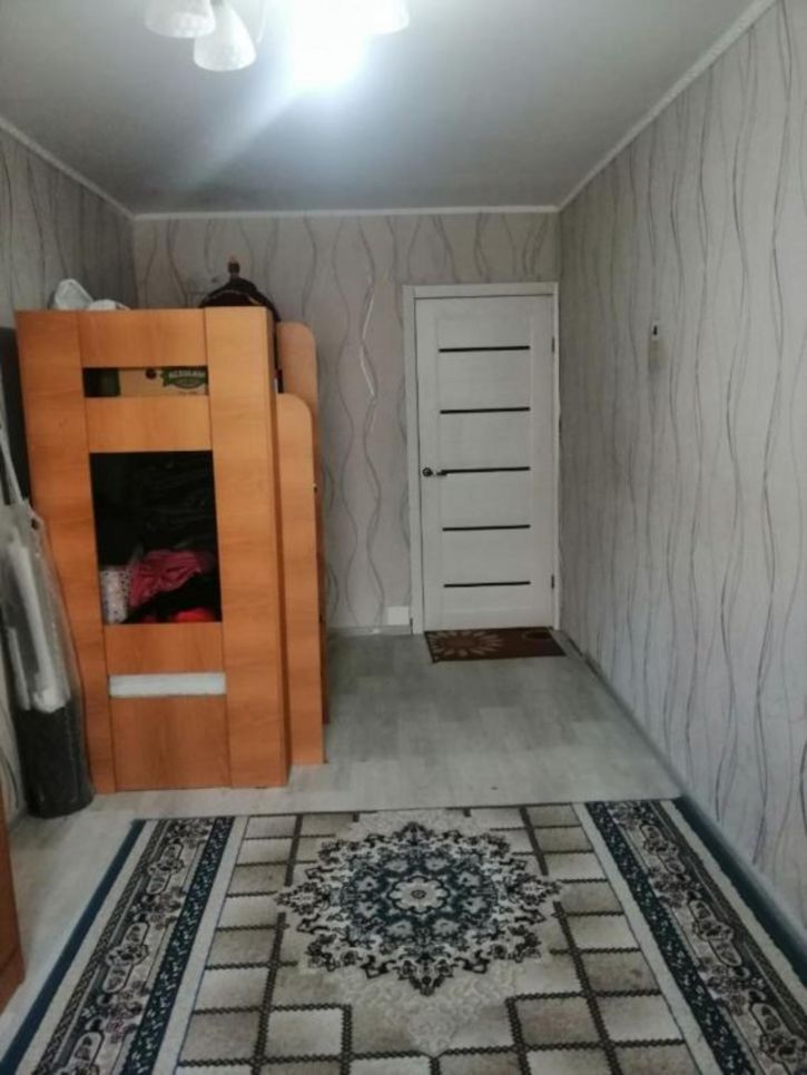 3-комн квартира Розы Люксембург, 305