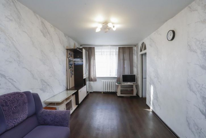 2-комн квартира Уткина, 13