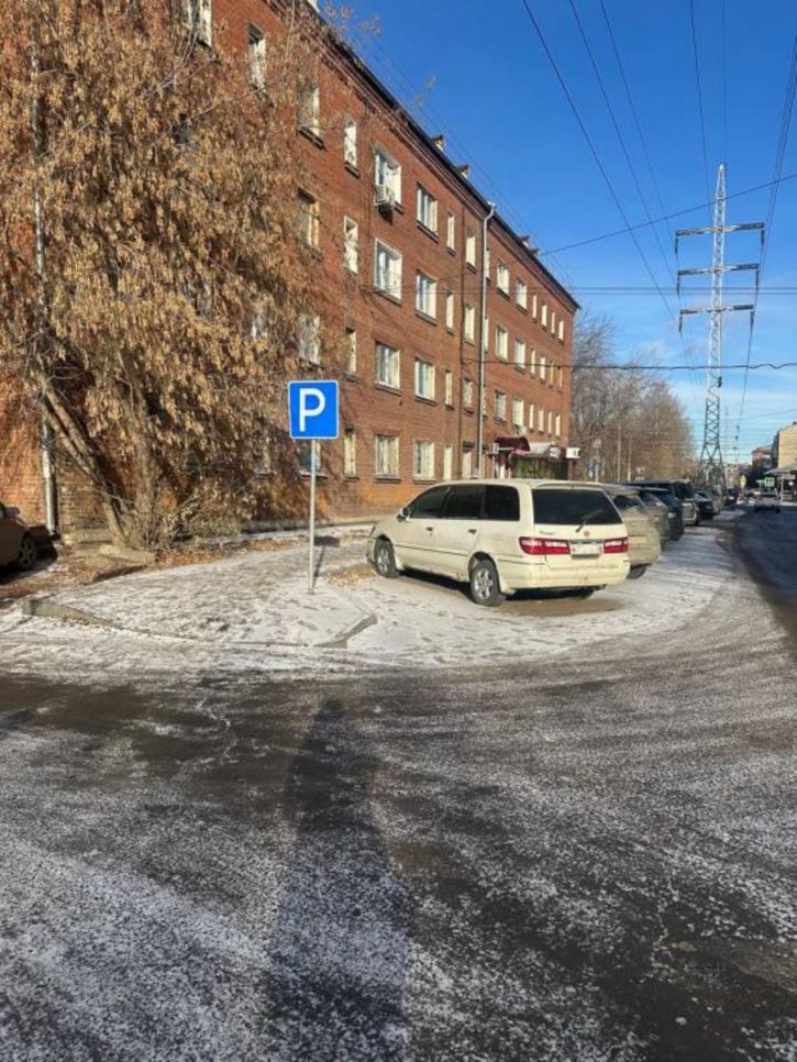 2-комн квартира Уткина, 13