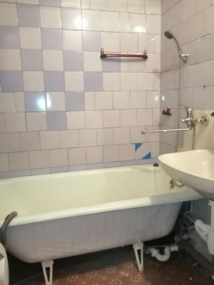 3-комн квартира Волгоградская, 57