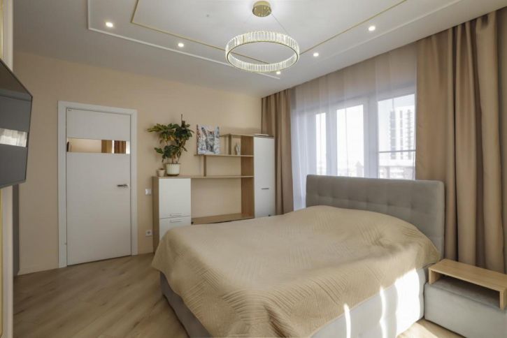 2-комн квартира Лызина, 9