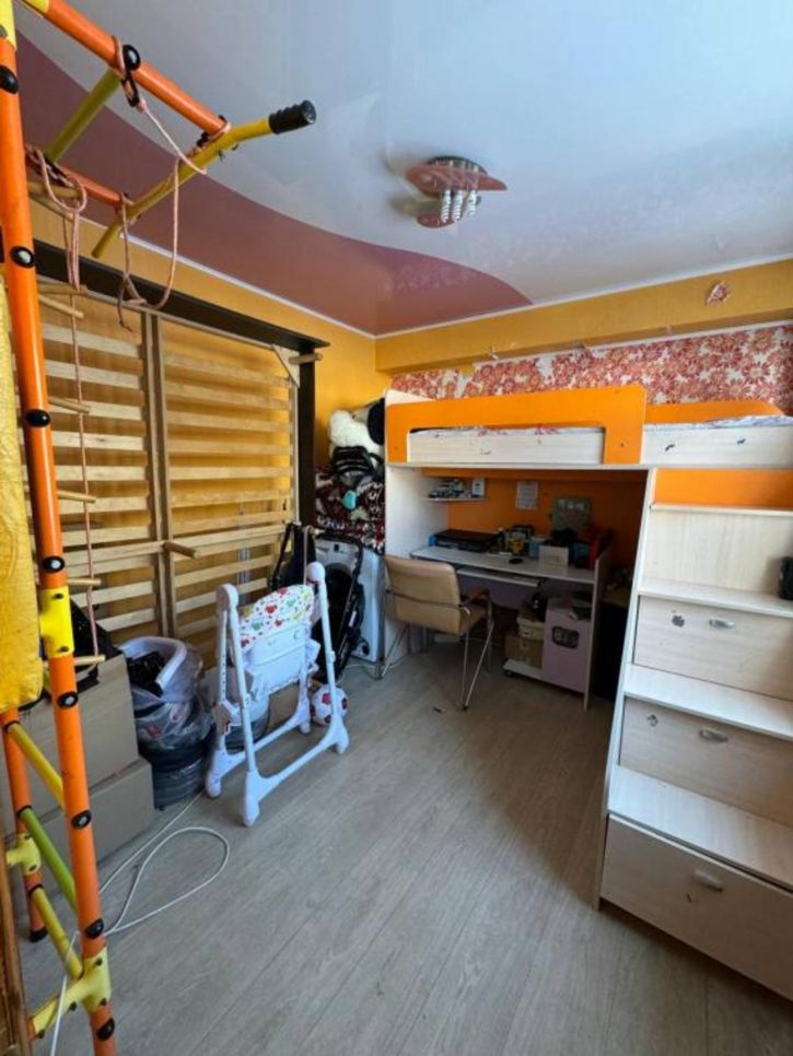 4-комн квартира Юбилейный мкр., 89