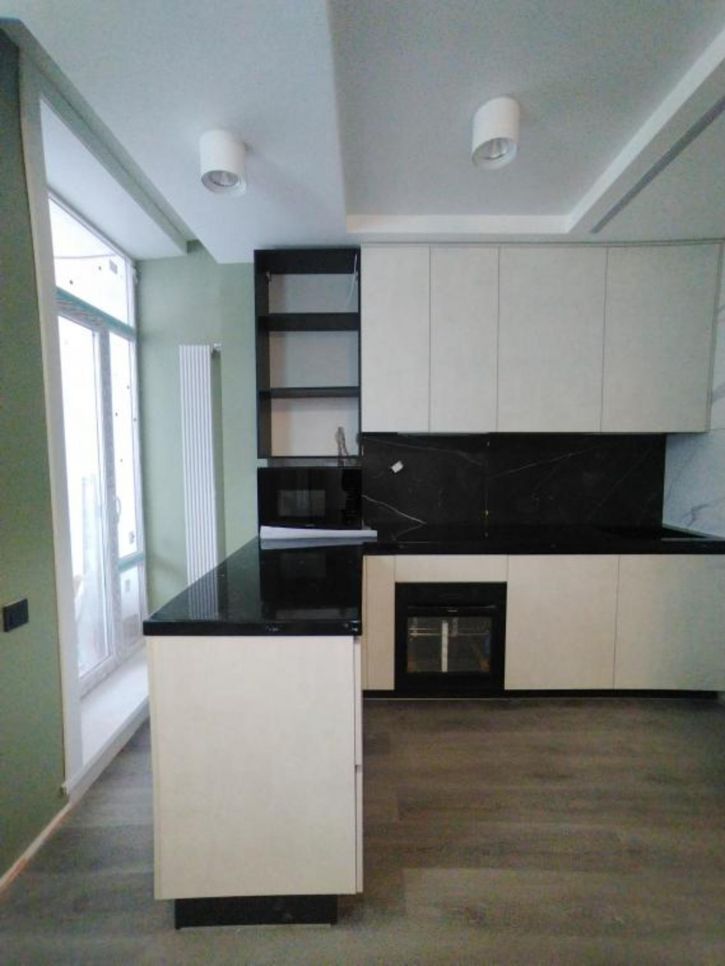 3-комн квартира Байкальская, 243