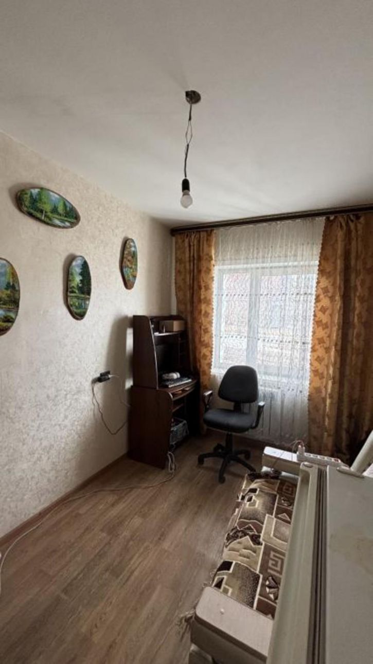 3-комн квартира Розы Люксембург, 223